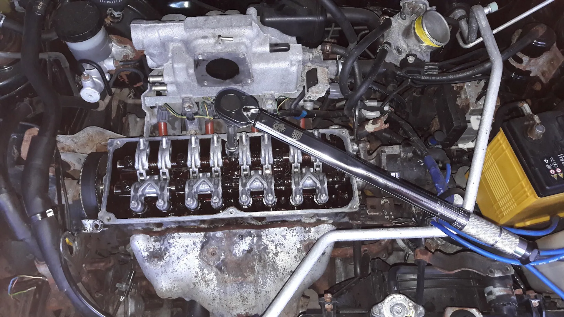 Замена маслосъемных колпачков Мазда CX 5