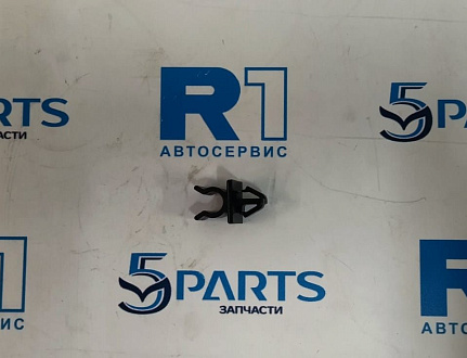 Фиксатор стойки капота M2, M3, M6, CX-7,CX-3, CX-30, CX-5, CX-9, MX-30