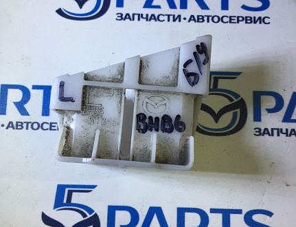 Кронштейн омывателя фар левый M3 (BL) 2011-2013